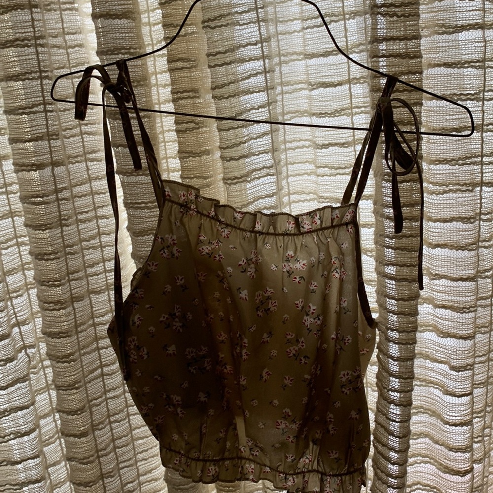 crop tank top